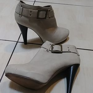 Heeled ankle boots